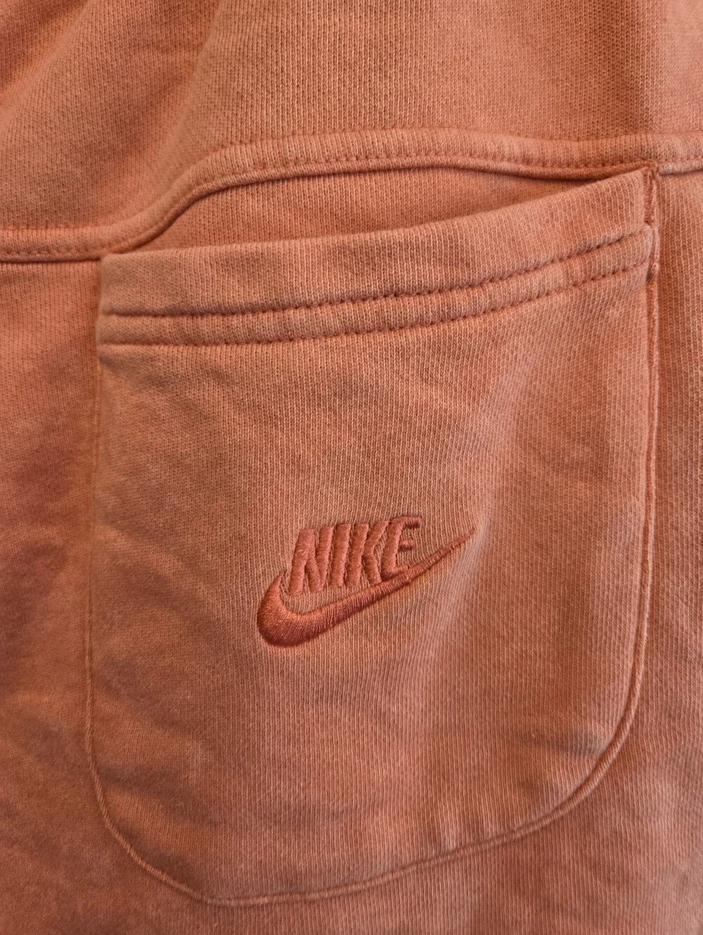 Nike bright coral